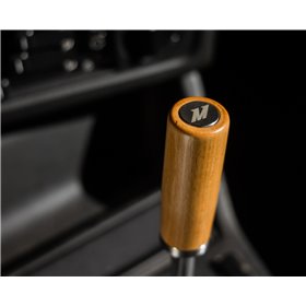 Mishimoto Tall Steel Core Wood Shift Knob, Beech